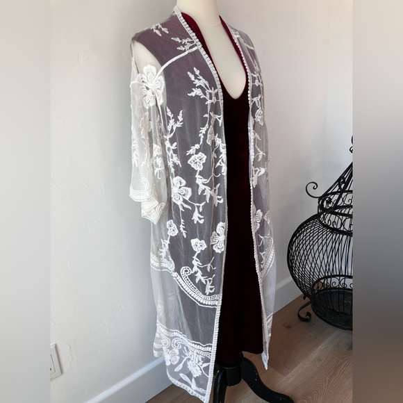creamy White Lace robe shrug bride festival boho kimono - Picture 2 of 9
